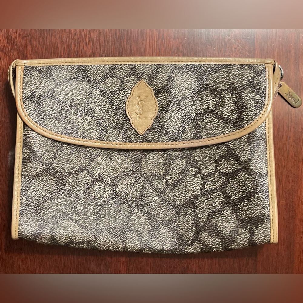 Yves Saint Laurent Giraffe Print Leather Clutch